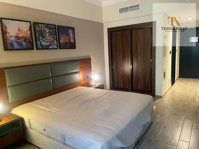 ELEGANT STUDIO | FLEXIBLE CHEQUES | SPACIOUS UNIT