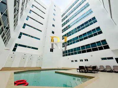 2BHK plus Store Room-Ready to move-Close to metro-Prime location..