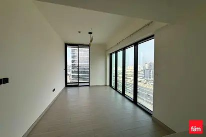 Vacant | High Floor | Open View