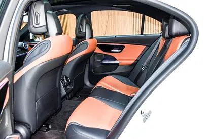 2025 Mercedes-BENZ C-CLASS — миниатюра 11