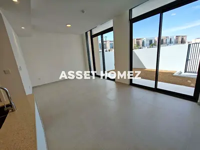 3BR Villa | Single Row | Courtyard & Street Views