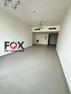 The largest 3-bedroom apartment with a living room, including one month free and private parking in