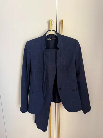 Suit Zara