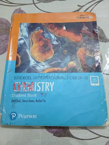 Edexcel International IGCSE Chemistry Student Book (Pearson) - Used