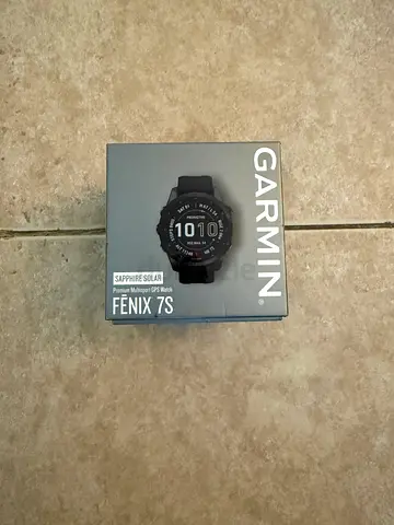 Garmin Fenix 7S sapphire solar
