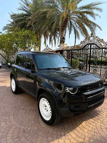 Land rover defender 90 P300.