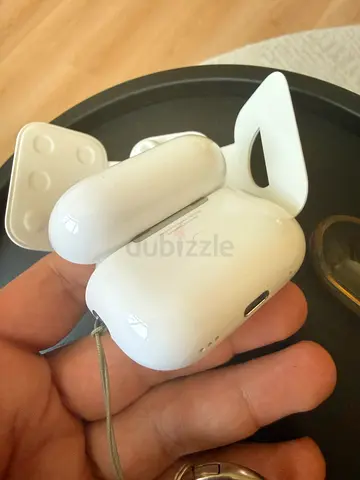 Apple AirPods Pro 2 USB-C - Excellent Condition