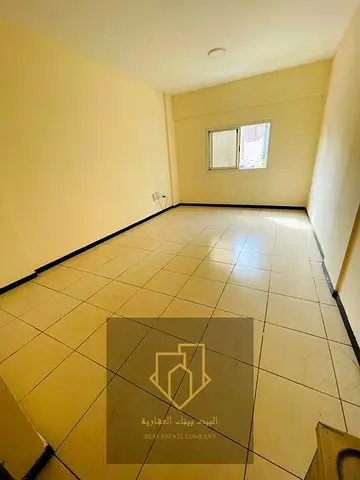 موقع مميز جدا | تسهيلات بالدفع | خزائن بالحائط | مساحات كبيرة I سعر مميز