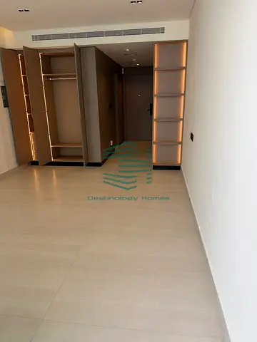 استوديو حديث وواسع جديد كلياً للإيجار / موقع مميز في أرجان ناس 3