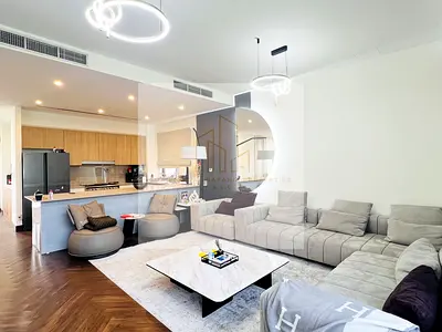 Furnished | Single Row | Upgraded | Vacant Soon
