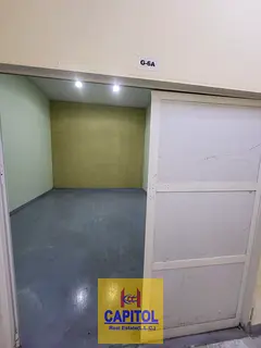 310 SQFT READY TO MOVE IN STORAGE WAREHOUSE