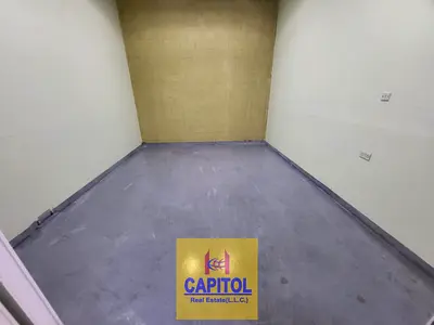 310 SQFT READY TO MOVE IN STORAGE WAREHOUSE