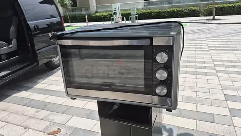 Kenwood countertop convection oven - good working condition