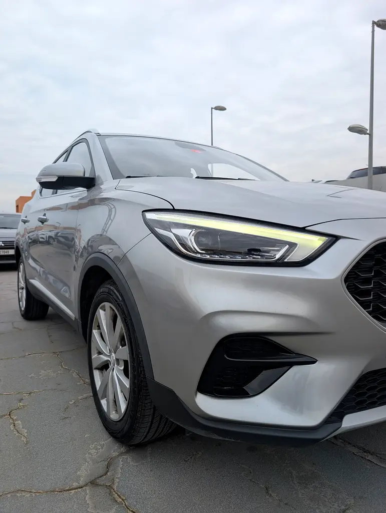 MG ZS 2023 — photo 1 of 17