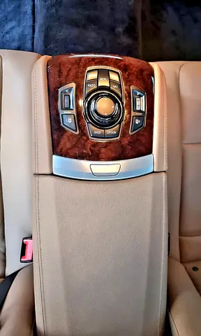 2013 BMW 7-SERIES 缩略图 16