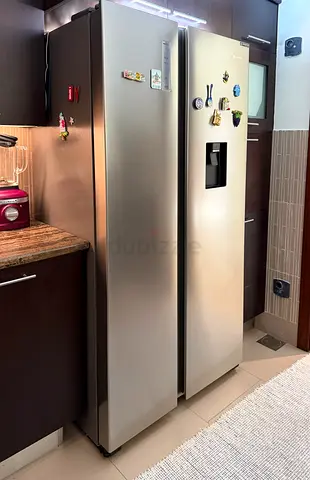 Hisense side-by-side fridge, still under warranty
