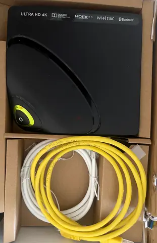 4K Android TV Box with HDMI, Wi‑Fi and Cables