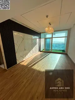 Gym | Swimming pool | Garden | Parking |3Master bedroom |Spacious living room |5bathrooms | Built-in
