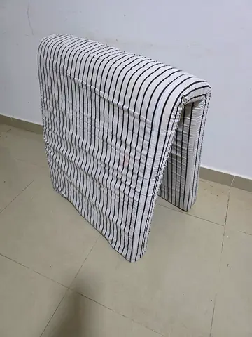 Folding Thick Mattress (delivery possible)