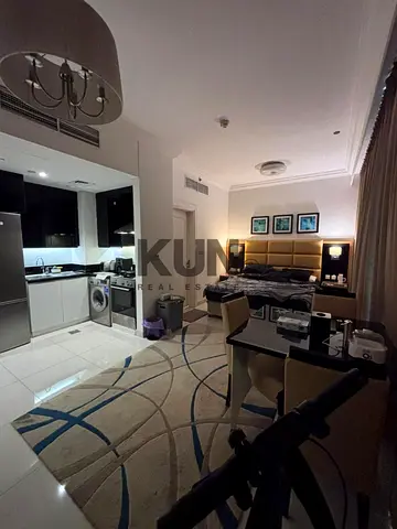 Furnished Studio | Vacant | High Floor | Park View