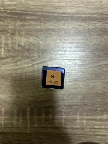 Estee lauder double wear concealer - Shade 4N
