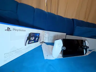 Sony PlayStation Portal Remote Player - White (Like New)