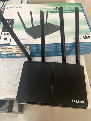 D-Link Wireless Dual-Band Router with 4 External Antennas