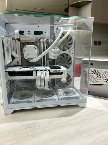 HIGH-END FULL WHITE GAMING PC – RUNS EVERY MODERN GAME AT 4K 120FPS+
