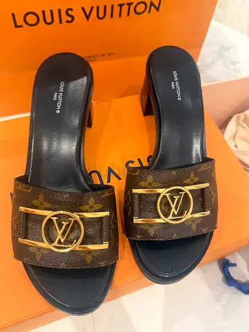 Louis  Vuitton monograms ladies sandal size 40