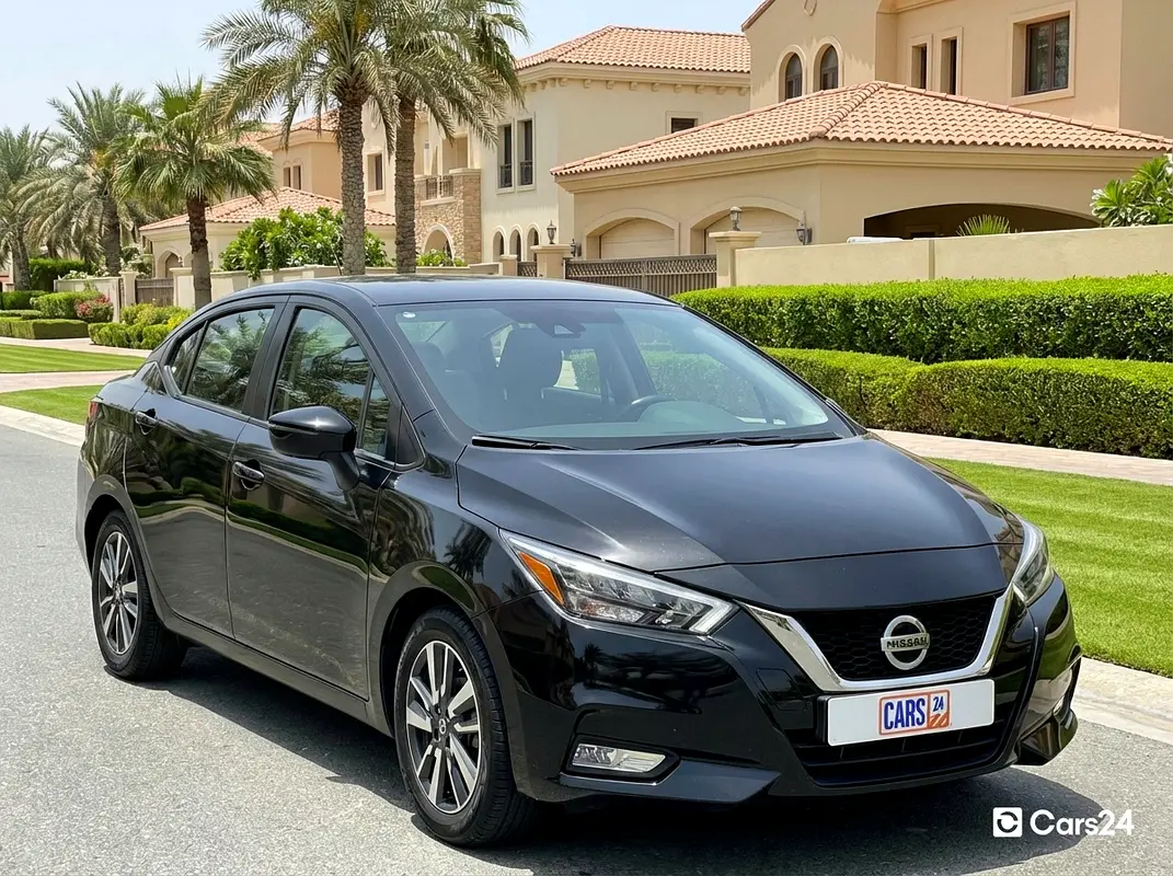 Nissan Sunny 2022 — photo 1 of 13