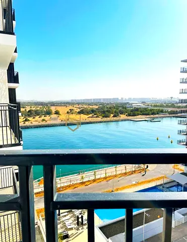 Canal View | Hot Deal | Luxury View Living