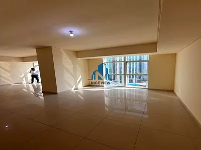 High Floor-Sea View-Vacant