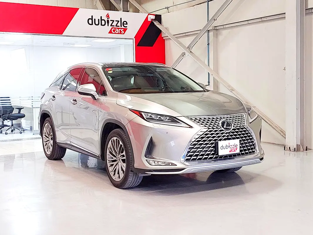 Lexus RX-Series 2022 — photo 1 of 15