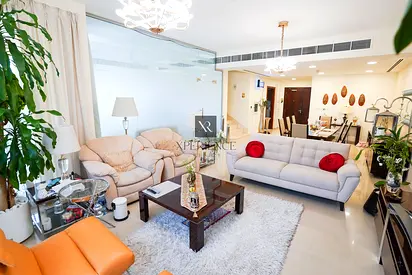 BIGGEST PLOT TOWNHOUSE|CORNER UNIT | VACANT IN JULY