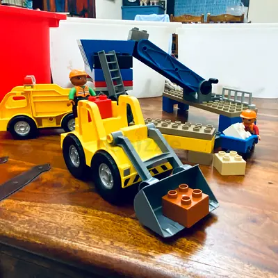 Duplo-style Construction Vehicle Set with Figures — Used