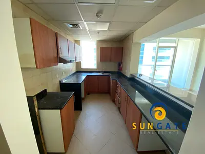 vacant in June , 2 balconies , spacious kitchen