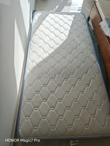 Single mattress in good used condition