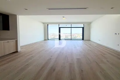 BRAND NEW | READY TO MOVE | PRIME COMMUNITY