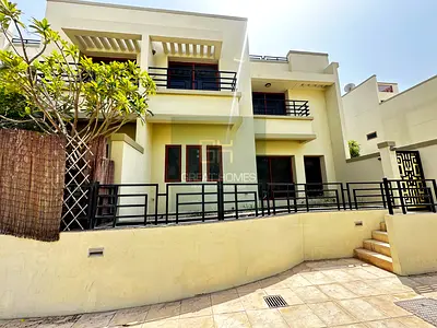 Specious 3 Master Bedroom Community Villa