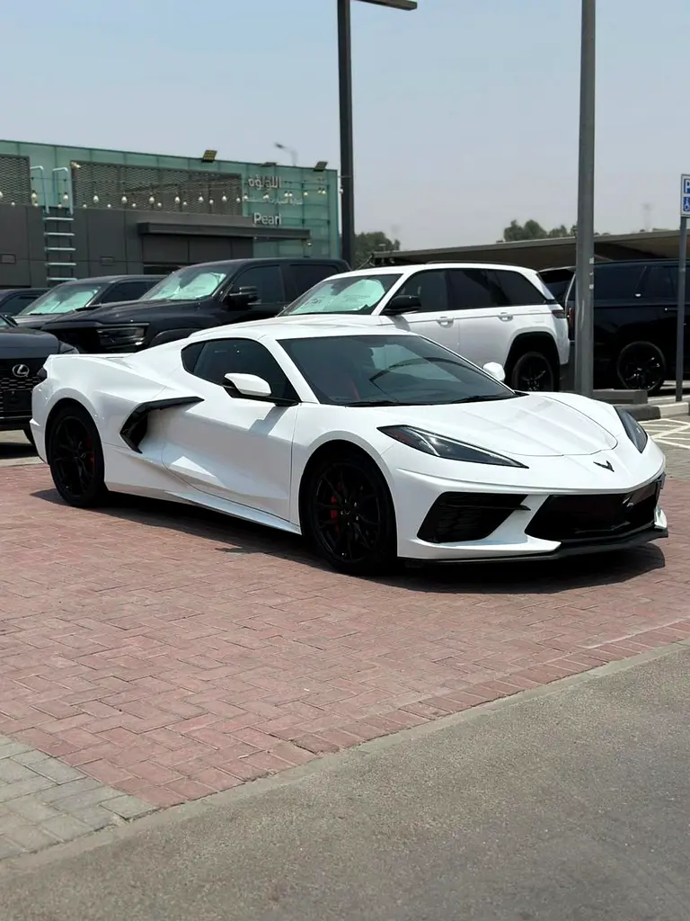 Chevrolet Corvette 2024 — photo 1 of 11