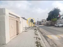 For sale: a traditional house in the Al-Qadisiyah area, Al-Hirah suburb. Owned by citizens of the Un