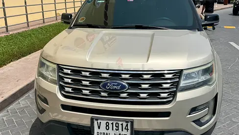 Single owner dealer maintained excellent condition Ford explorer GCC specs
