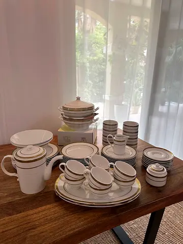 Dinnerware