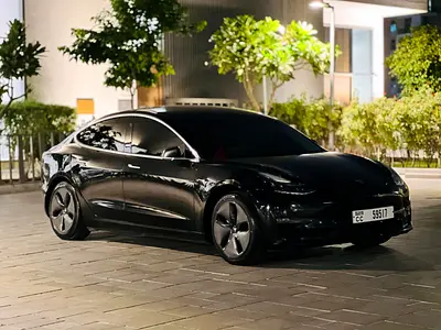 MODEL 3 - DUAL MOTOR - LONG RANGE - AWD - 2020 GCC
