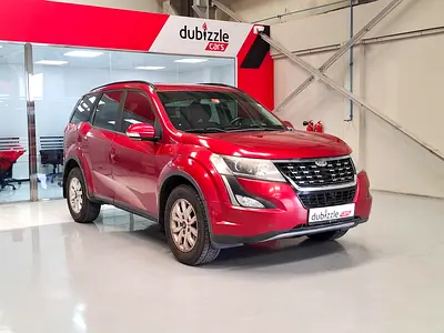 2020 Mahindra XUV 500 W6