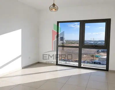 Spacious Unit | High Floor | ready to move
