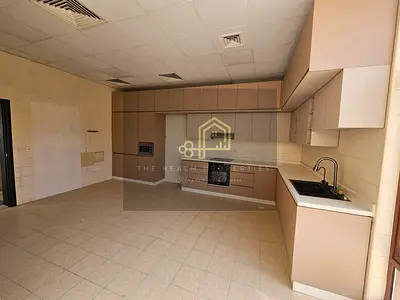 **FULLY RENOVATED**2 VILLAS OF 5BR FOR 2 FAMILIES