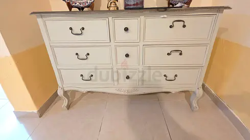 Elegant VINTAGE Wooden Dresser / Chest of Drawers –PAN EMIRATES