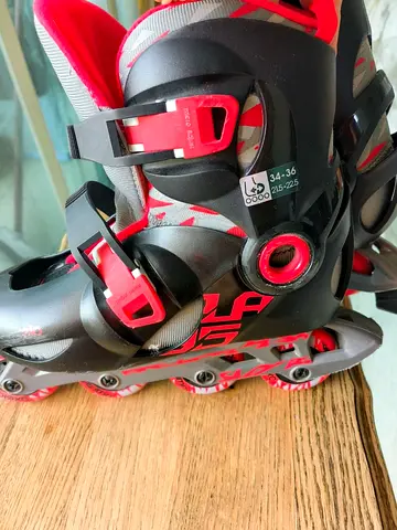 Oxelo rollerblades