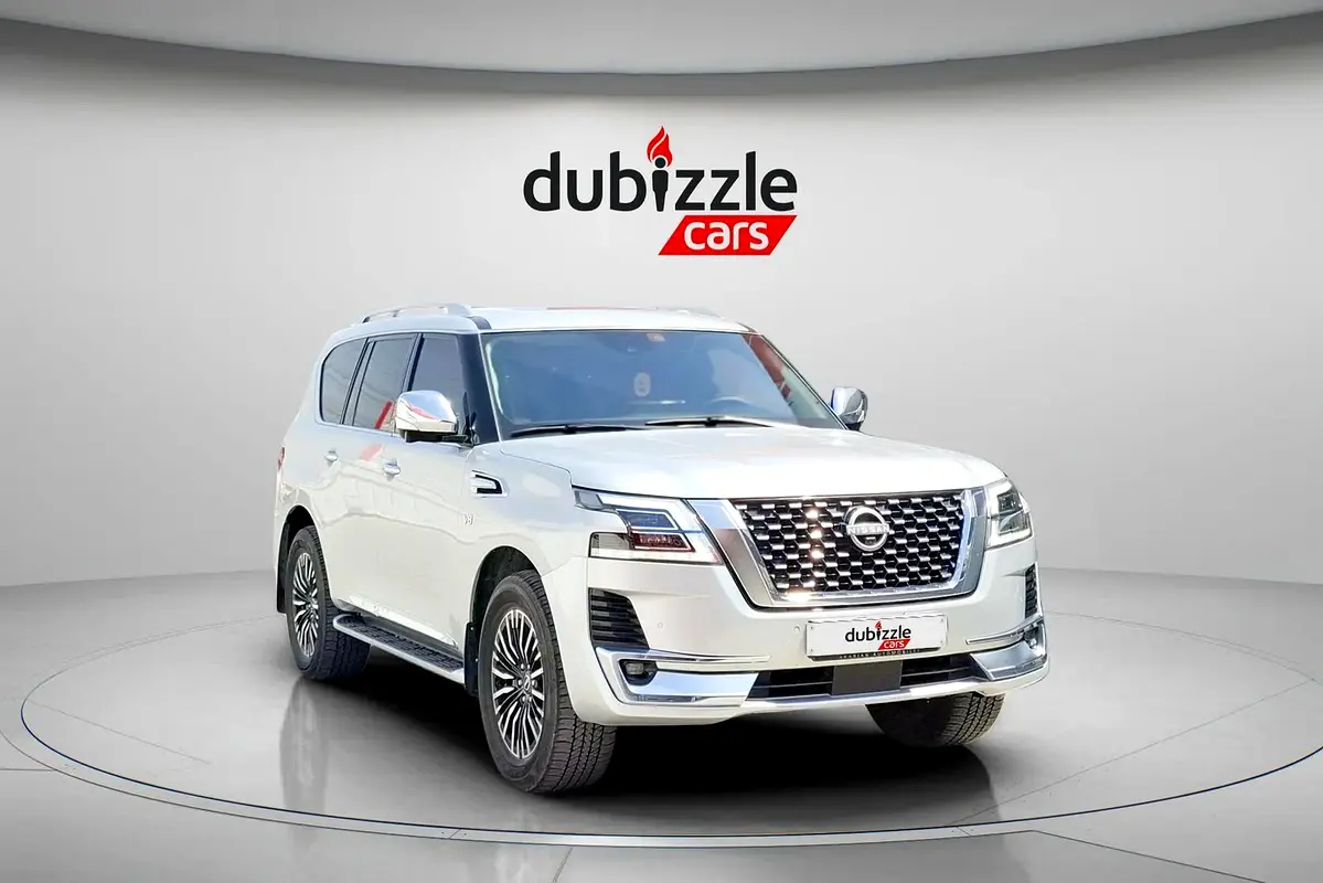 Nissan Patrol 2022 — photo 1 of 16